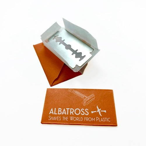 safety razor replacement blade close up Albatross